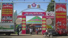 Hội chợ triển lãm nông nghiệp và làng nghề Quảng Ngãi năm 2013
