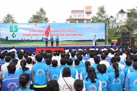 Tuyên truyền sử dụng xăng E5 RON 92
